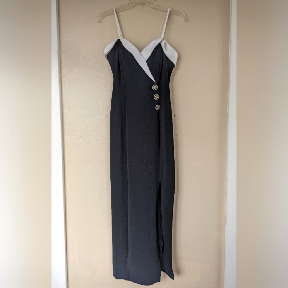 VINTAGE 1990's Betsy & Adam, Black & White Tuxedo Gown/Dress (SIZE S)